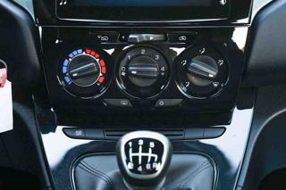 LANCIA Ypsilon usata, con Park Distance Control
