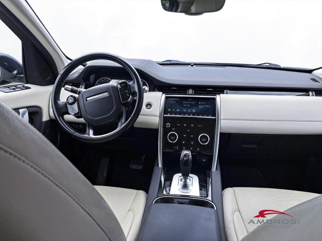 LAND ROVER Discovery Sport usata 10