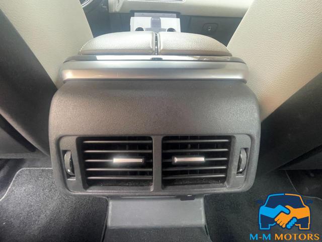 LAND ROVER Range Rover Velar usata, con Park Distance Control