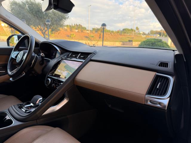 JAGUAR E-Pace usata, con Trazione integrale