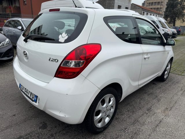HYUNDAI i20 usata, con Airbag Passeggero