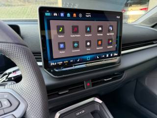 VOLKSWAGEN T-Roc usata, con Controllo automatico clima