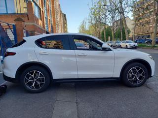 ALFA ROMEO Stelvio usata, con Autoradio