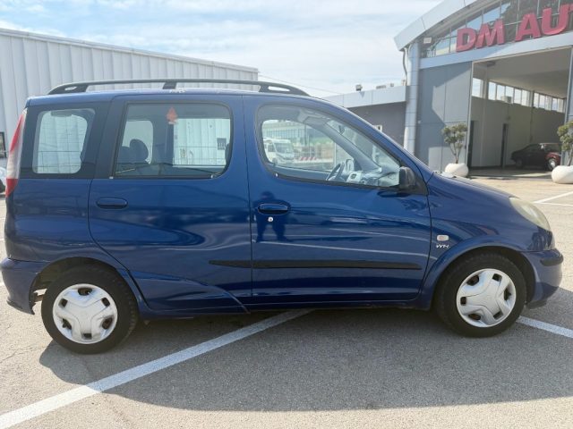 TOYOTA Yaris usata, con Climatizzatore