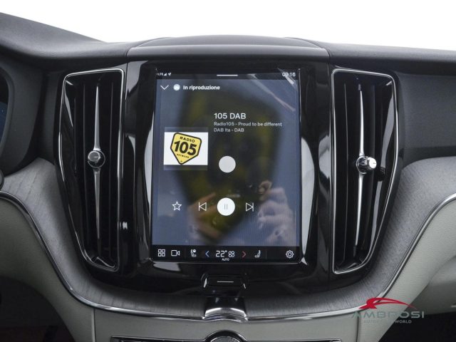 VOLVO XC60 usata 12