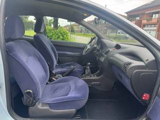 PEUGEOT 206 usata 5