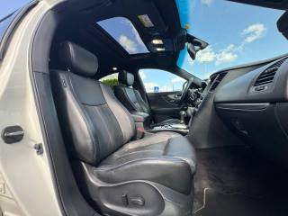 INFINITI QX70 usata, con Climatizzatore