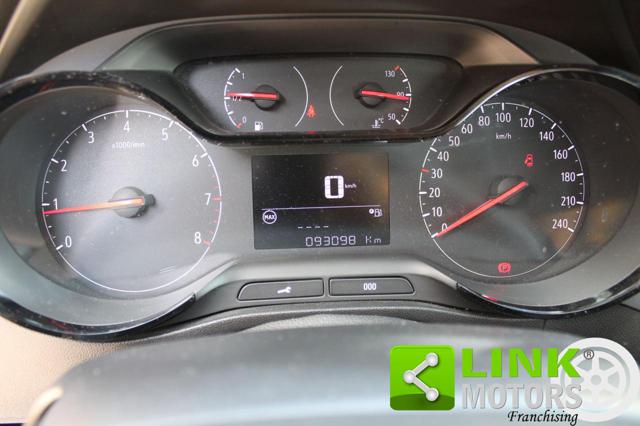 OPEL Crossland X usata, con USB