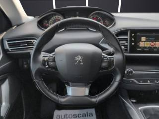 PEUGEOT 308 usata, con Fari LED
