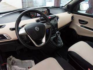 LANCIA Ypsilon usata, con ESP