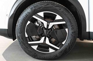 PEUGEOT 2008 usata, con Autoradio