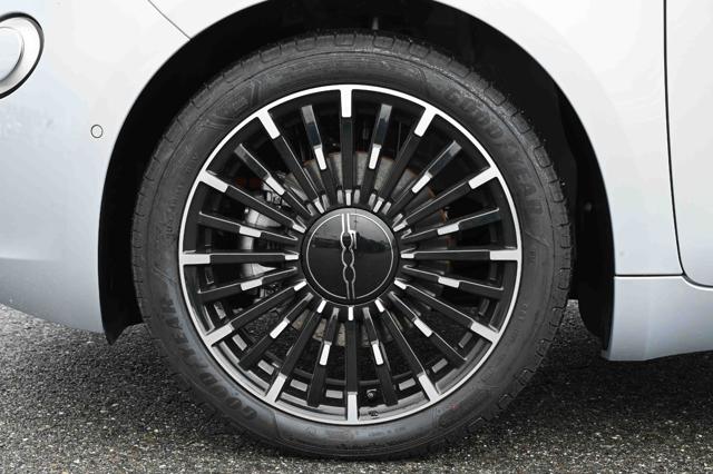 FIAT 500e usata, con Climatizzatore