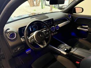 MERCEDES-BENZ GLB 200 usata, con Specchietti laterali elettrici