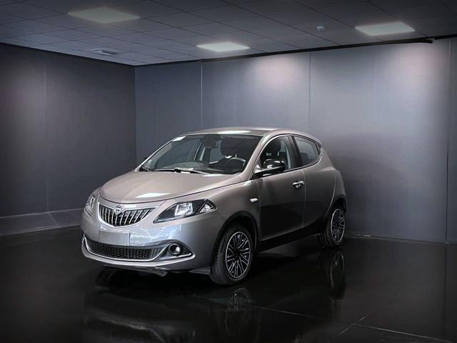 LANCIA Ypsilon usata, con ABS
