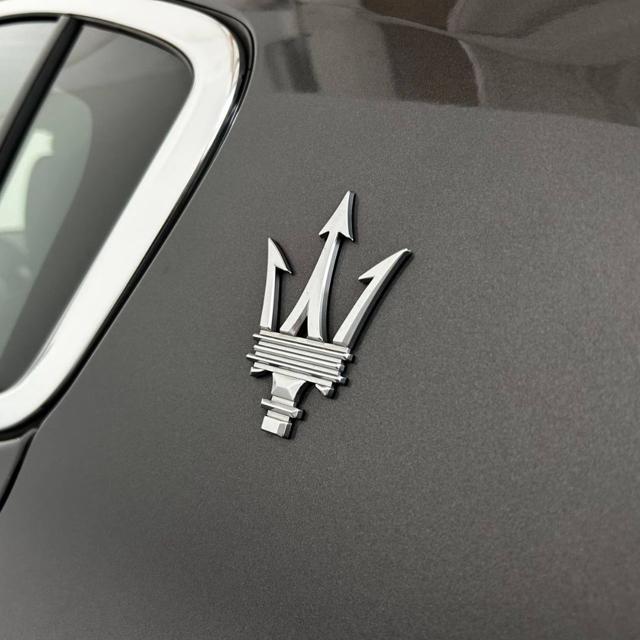 MASERATI Grecale usata, con Sensori di parcheggio anteriori