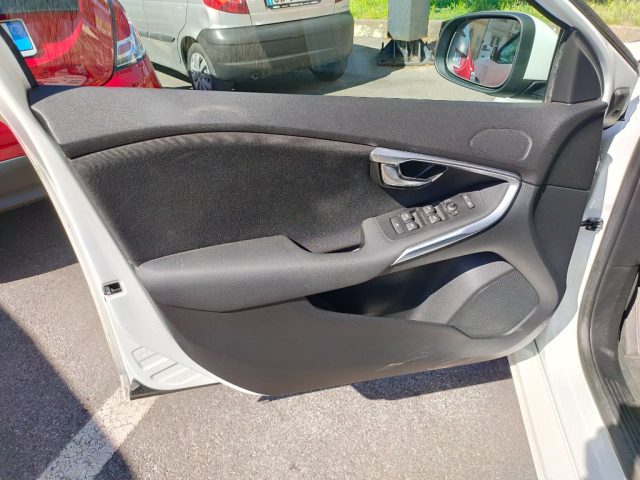 VOLVO V40 usata, con ESP