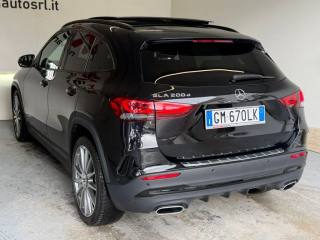 MERCEDES-BENZ GLA 200 usata, con Chiusura centralizzata