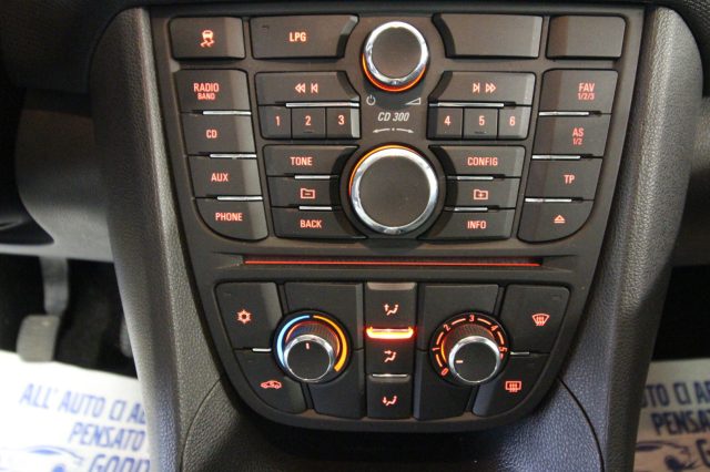 OPEL Meriva usata, con Immobilizzatore elettronico