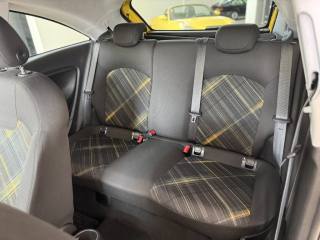 OPEL Corsa usata, con Chiusura centralizzata