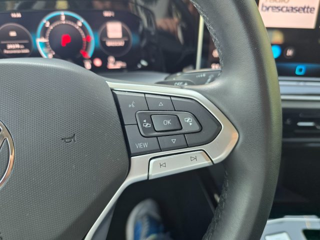 VOLKSWAGEN Golf usata, con Sensori di parcheggio anteriori