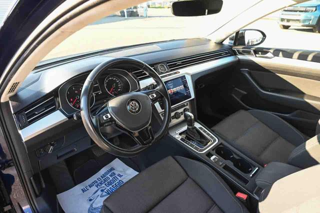 VOLKSWAGEN Passat Variant usata, con Controllo trazione