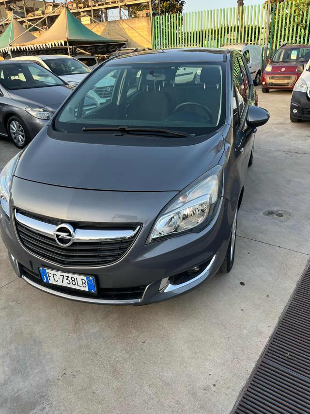 OPEL Meriva usata, con Climatizzatore