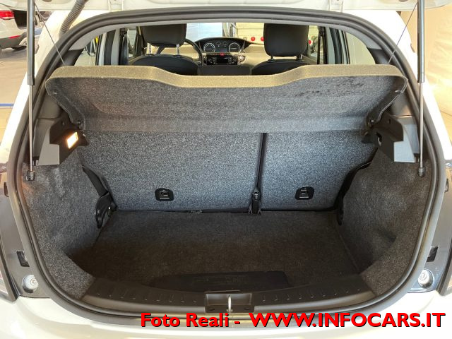 LANCIA Ypsilon usata, con Isofix