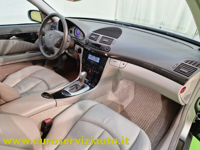 MERCEDES-BENZ E 320 usata 42