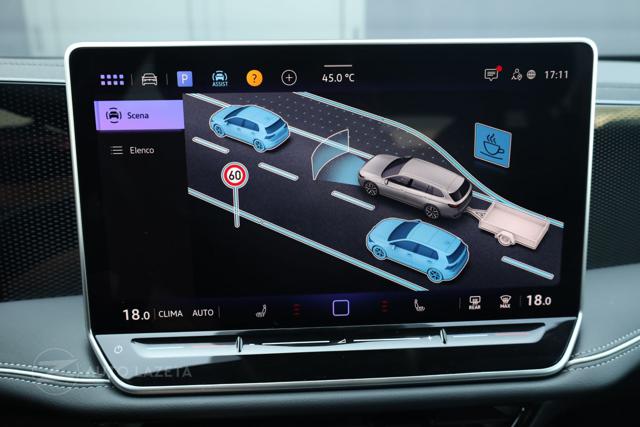 VOLKSWAGEN Passat usata, con Interni in pelle