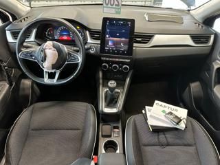 RENAULT Captur usata, con USB