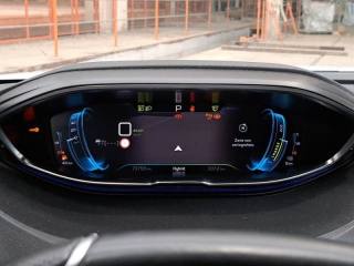 PEUGEOT 3008 usata, con Chiusura centralizzata
