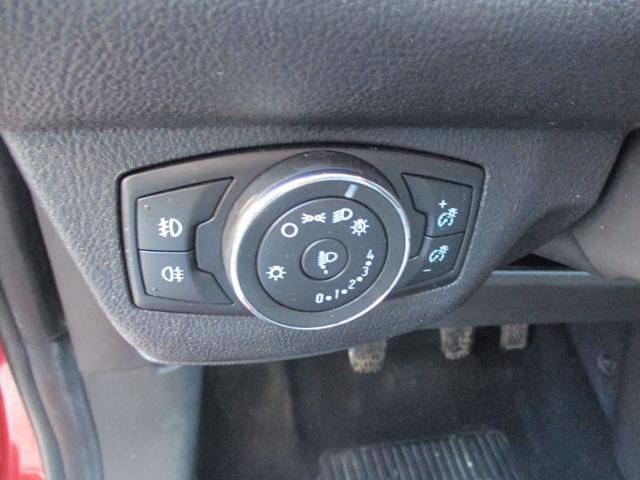 FORD Tourneo Courier usata, con Volante in pelle