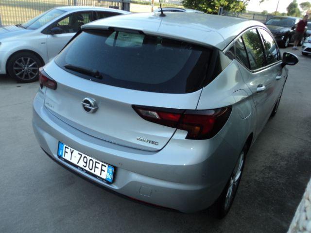 OPEL Astra usata, con Airbag Passeggero