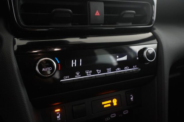 TOYOTA Yaris Cross usata 17