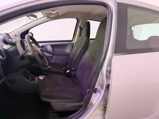 TOYOTA Aygo usata 14