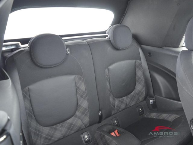 MINI Cabrio usata 10