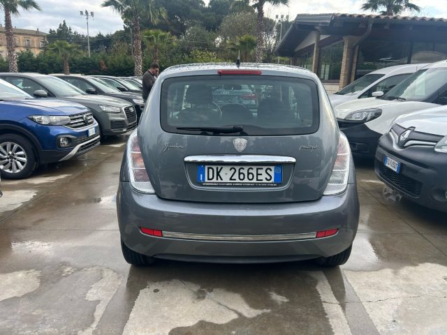 LANCIA Ypsilon usata, con Boardcomputer