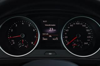 VOLKSWAGEN Tiguan usata, con Volante multifunzione