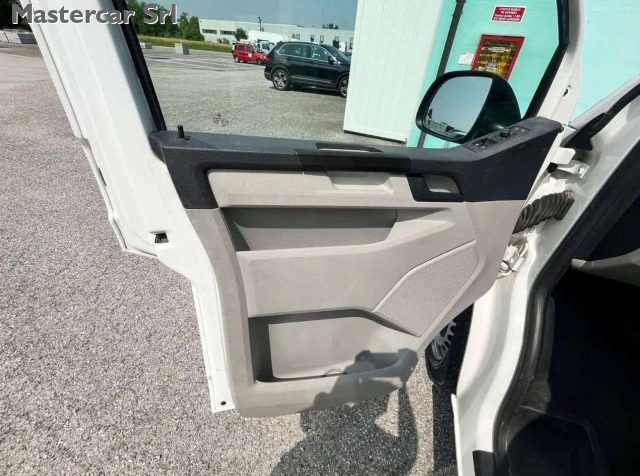 VOLKSWAGEN T6 usata, con Cruise Control