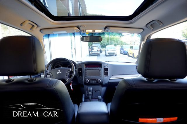 MITSUBISHI Pajero usata, con Controllo automatico clima