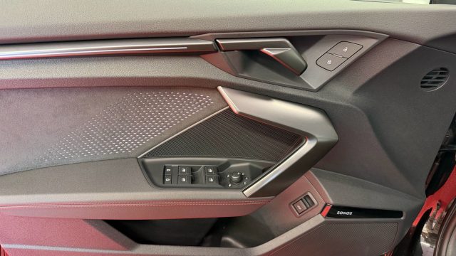 AUDI RS3 usata, con Fari Xenon