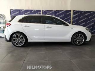 HYUNDAI i30 usata, con Autoradio