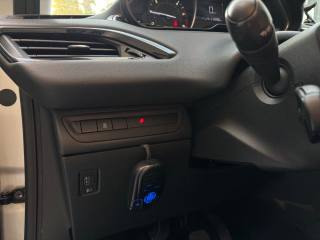 PEUGEOT 208 usata 38