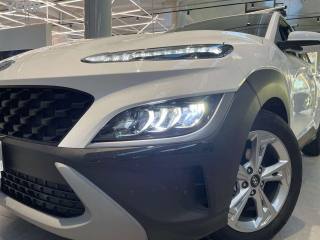 HYUNDAI Kona usata, con Antifurto