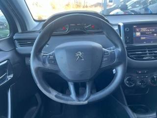 PEUGEOT 208 usata, con Boardcomputer