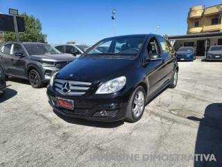 MERCEDES-BENZ B 180 usata, con Airbag