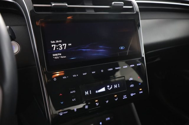 HYUNDAI Tucson usata 10