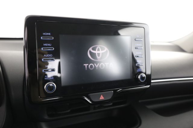 TOYOTA Yaris usata 7