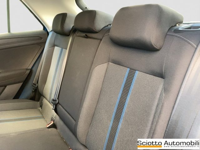 VOLKSWAGEN T-Roc usata, con Servosterzo