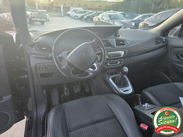 RENAULT Scenic usata, con Chiusura centralizzata
